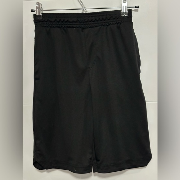 đź’›Like Newđź’› New Balance: Boys Athletic Shorts- Size L (14/16) - Picture 1 of 5